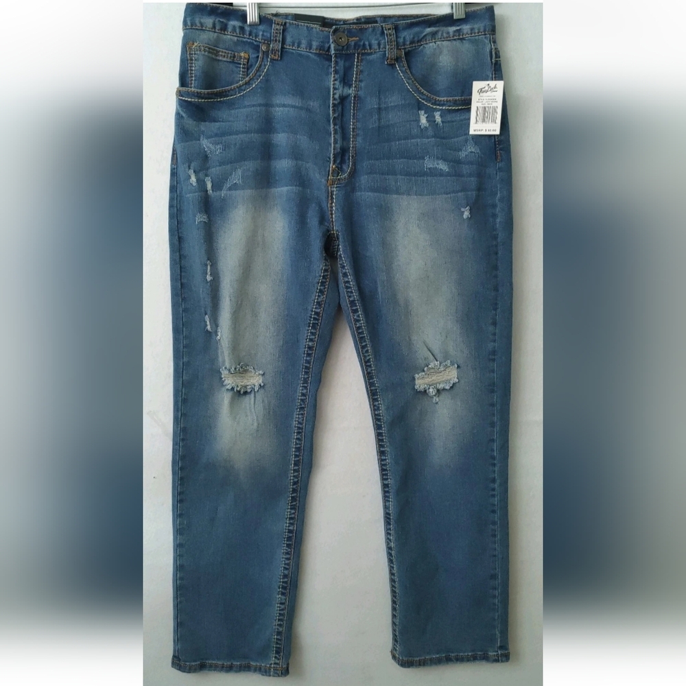 True luck style tl23042630 relaxed straight men jeans Size36x32 Light Stone Blue
